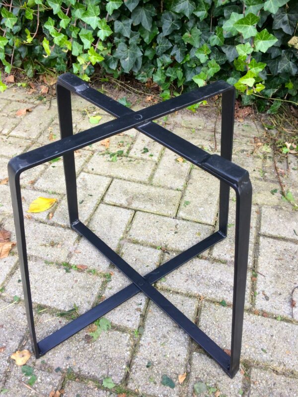 Salontafeltje handig