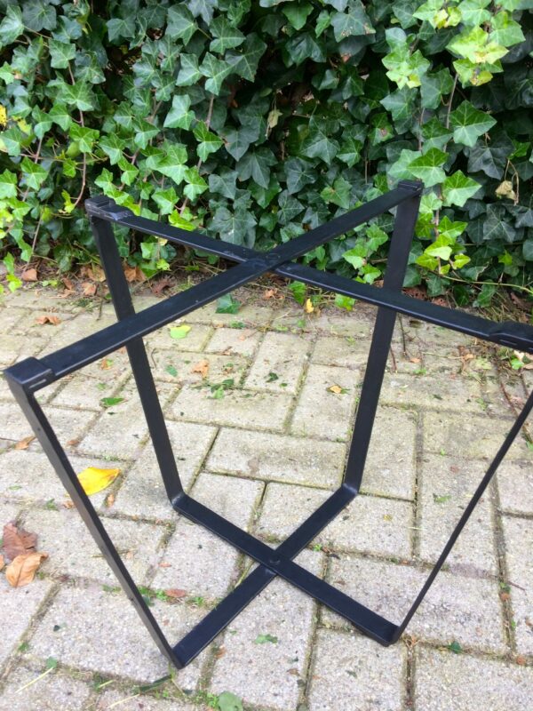 Salontafeltje handig