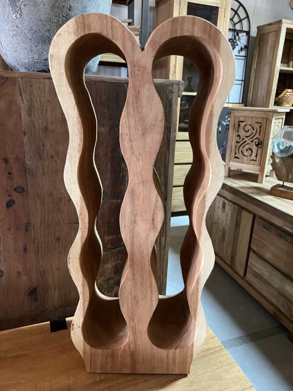 Wijnrek suar glooiend