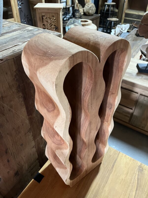 Wijnrek suar glooiend